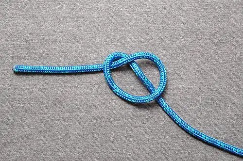 Marlinespike hitch