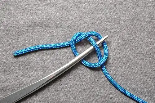 Marlinespike hitch